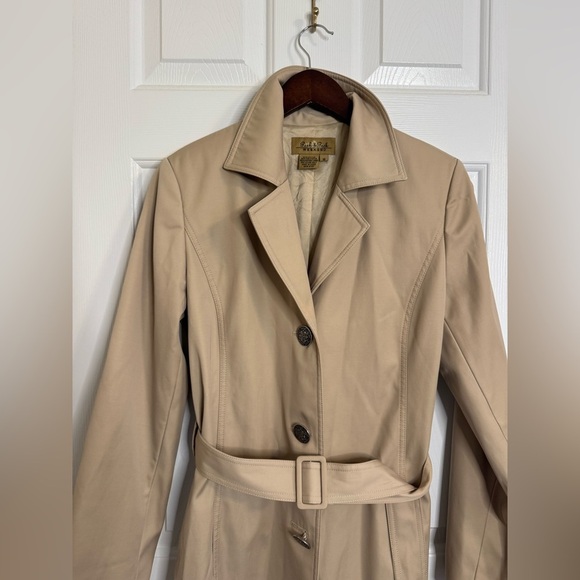 Vintage trench coat Women's size 10 cream buckle - Picture 2 of 7